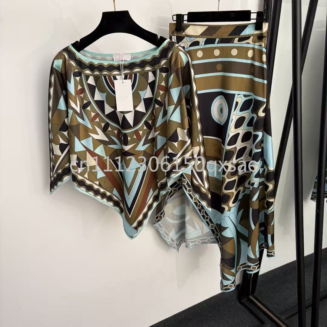 Luxury Design Women's Black Cl - Streetwear Brand Designer 评论和价格